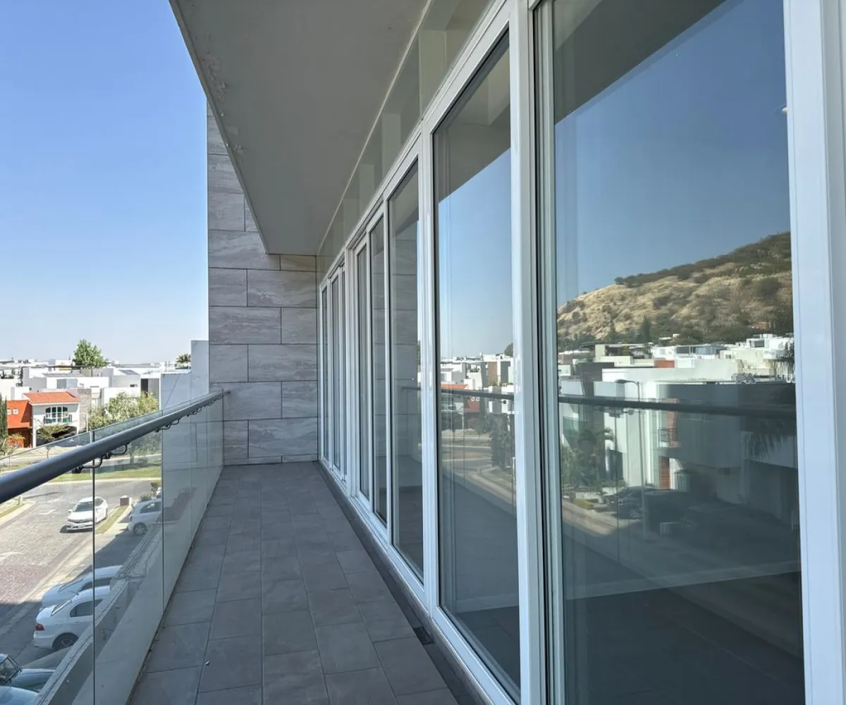 Departamento En Venta,La Rioja,Avenida Adolfo López Mateos Sur 7000 102, Tlajomulco de Zúñiga, Jalisco 45645, 2 Habitaciones,2 Baños,Avenida Adolfo López Mateos Sur,1,pW6yjrl