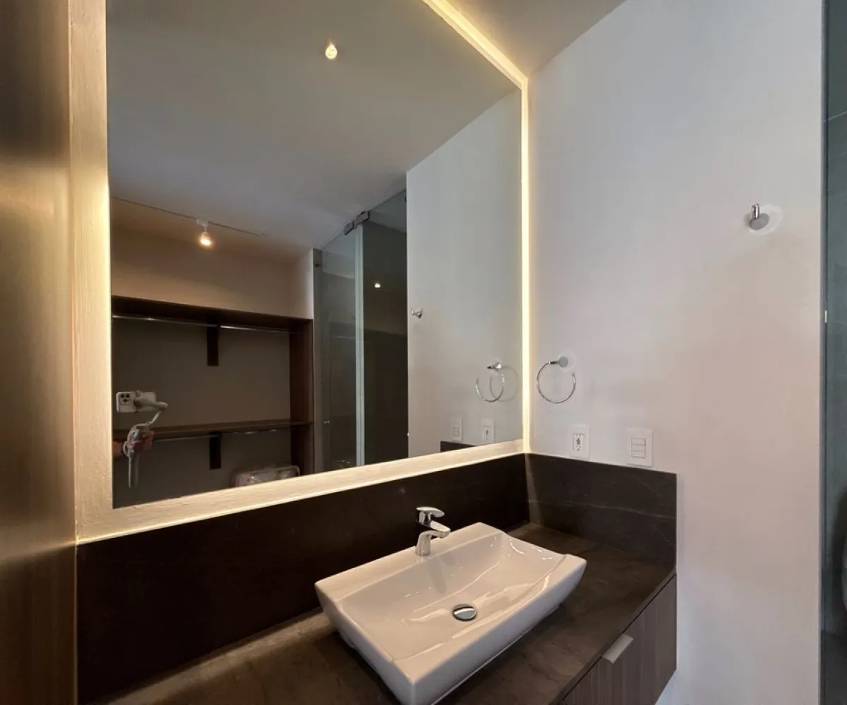 Departamento En Venta,La Rioja,Avenida Adolfo López Mateos Sur 7000 102, Tlajomulco de Zúñiga, Jalisco 45645, 2 Habitaciones,2 Baños,Avenida Adolfo López Mateos Sur,1,pW6yjrl