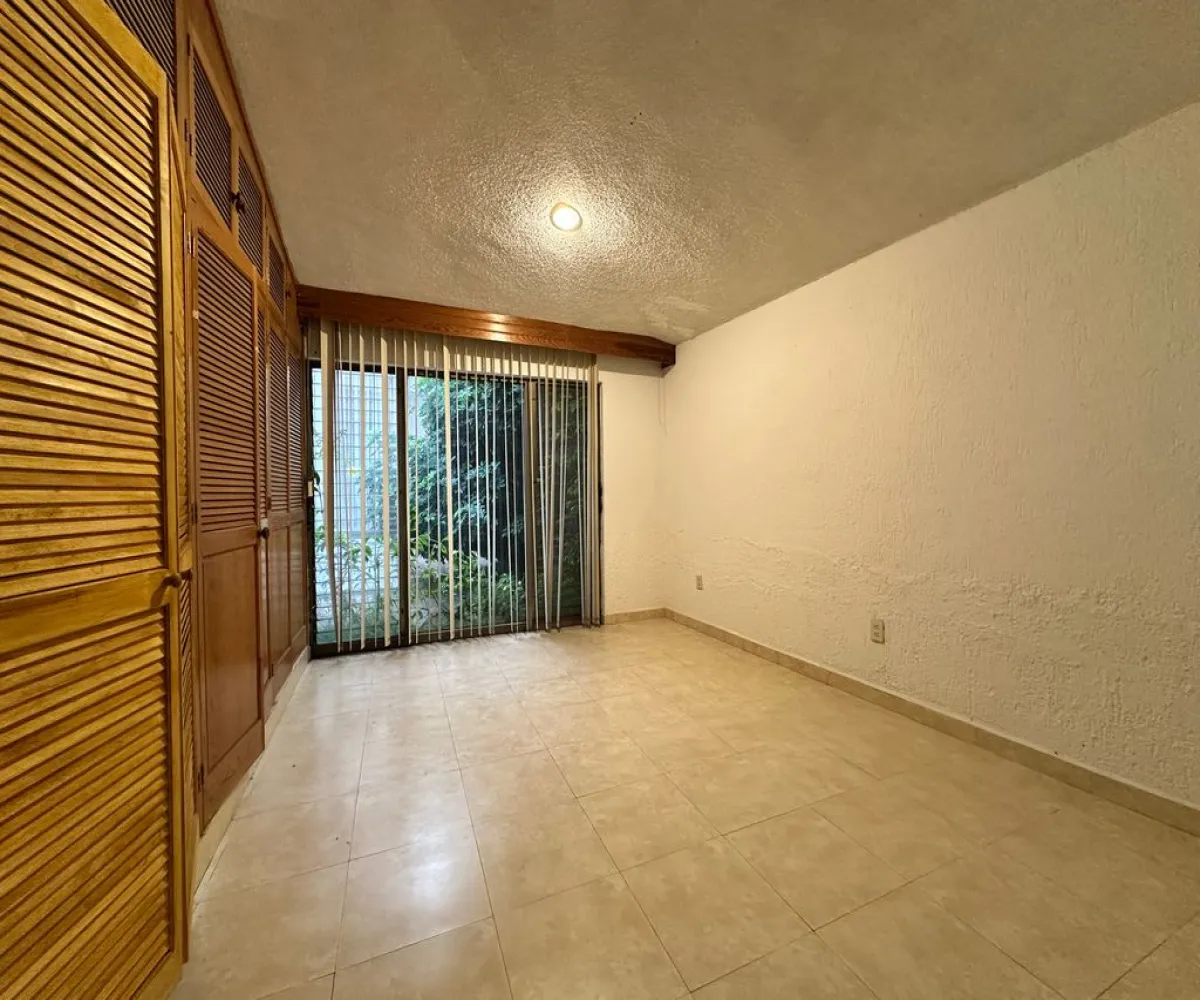 Casa En Venta,Seattle,México Independiente 765, Zapopan, Jalisco 45150, 5 Habitaciones,4 Baños,México Independiente,2,pXBEs54