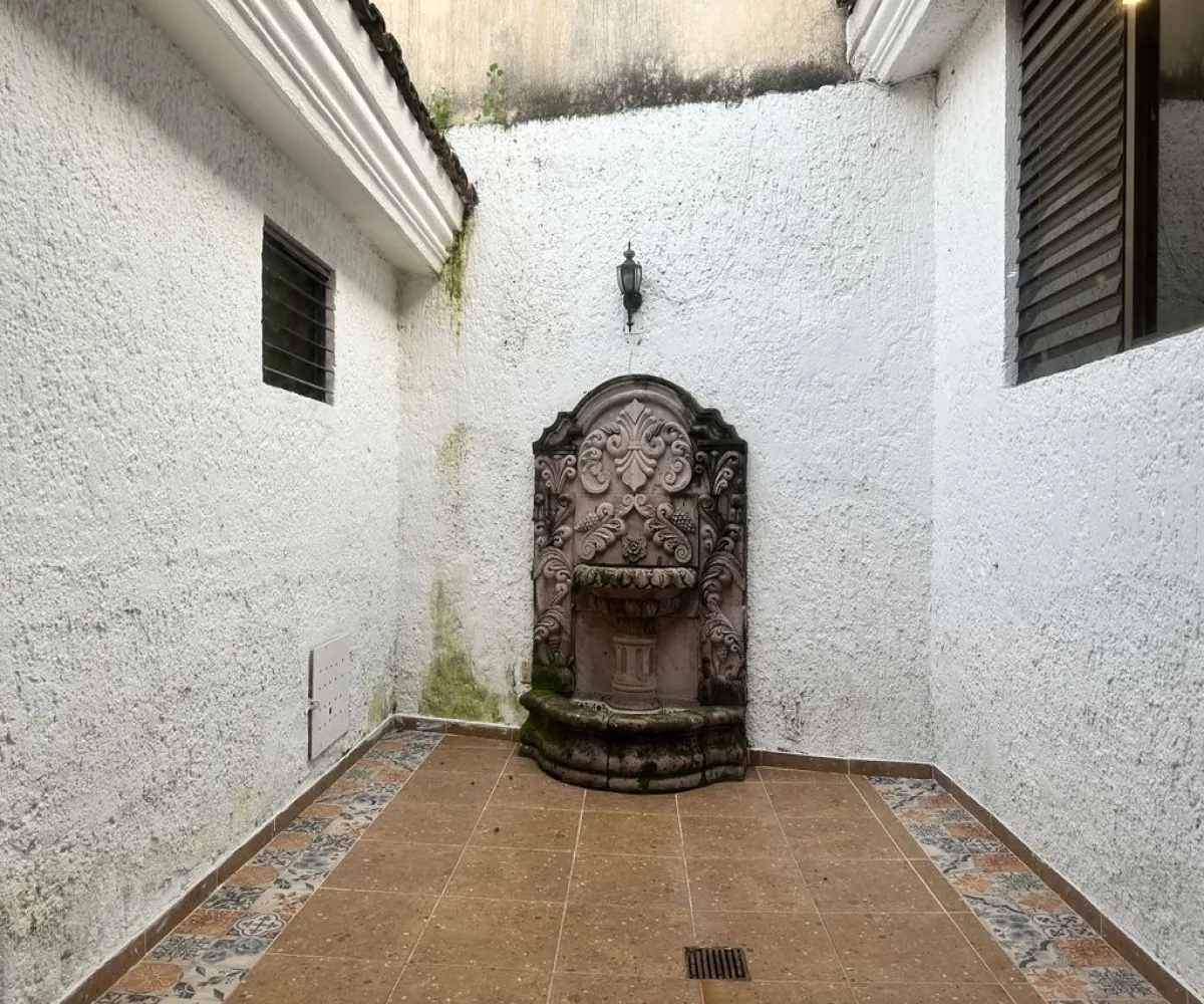 Casa En Venta,Seattle,México Independiente 765, Zapopan, Jalisco 45150, 5 Habitaciones,4 Baños,México Independiente,2,pXBEs54