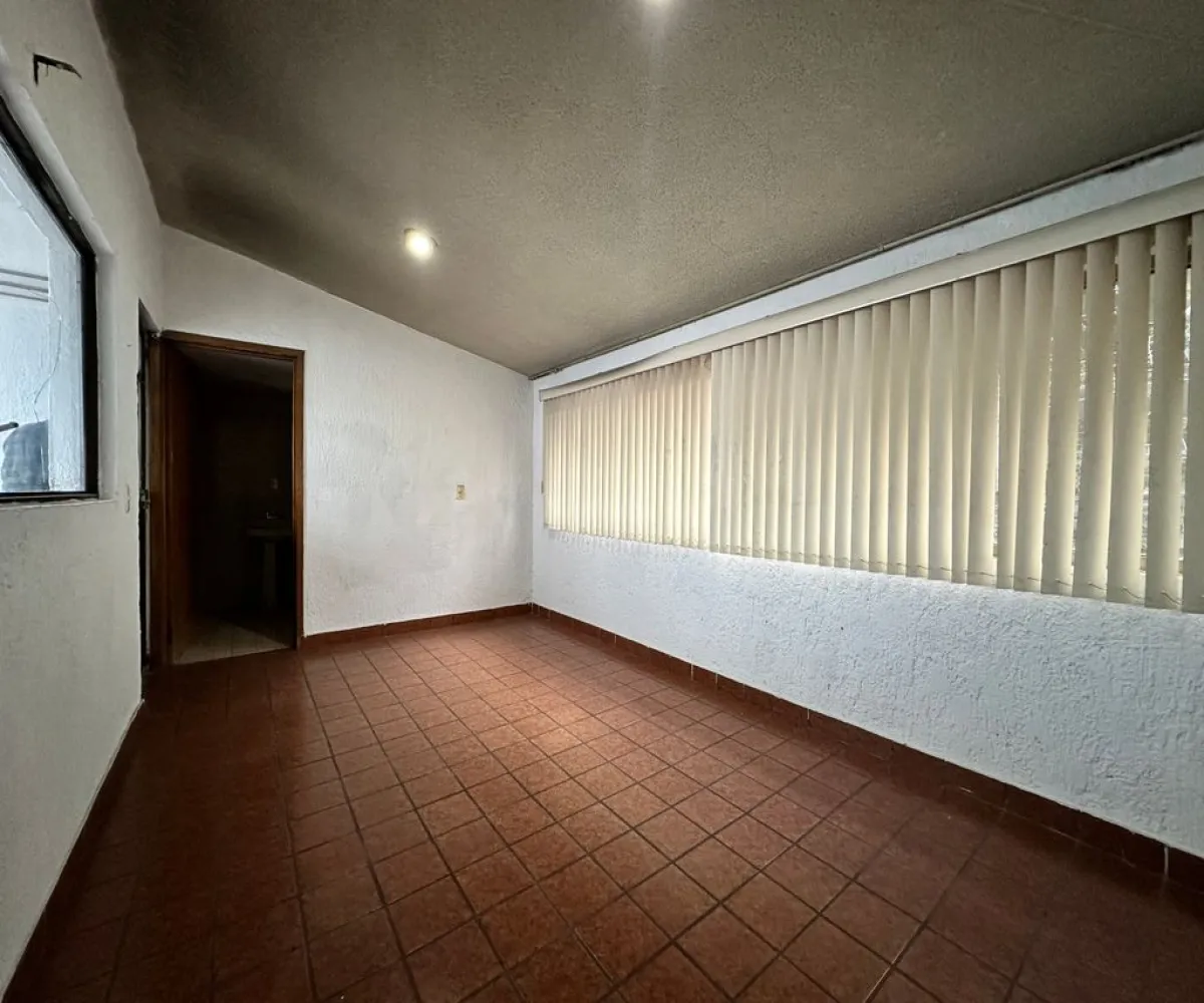 Casa En Venta,Seattle,México Independiente 765, Zapopan, Jalisco 45150, 5 Habitaciones,4 Baños,México Independiente,2,pXBEs54