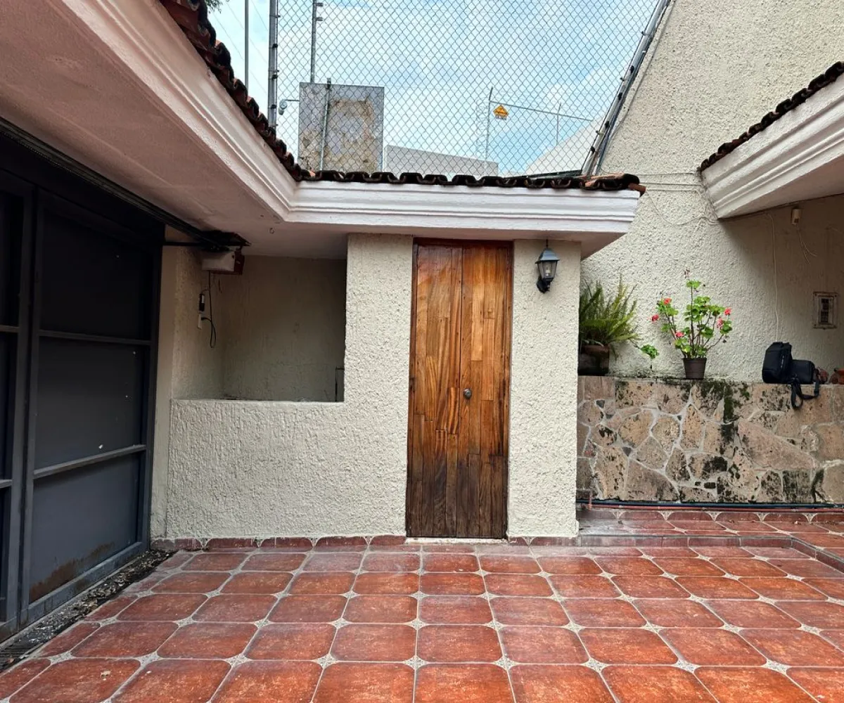 Casa En Venta,Seattle,México Independiente 765, Zapopan, Jalisco 45150, 5 Habitaciones,4 Baños,México Independiente,2,pXBEs54
