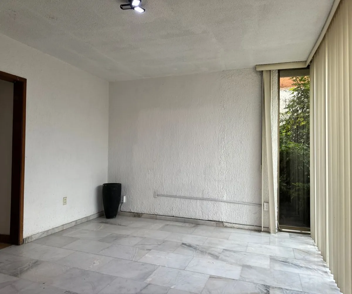 Casa En Venta,Seattle,México Independiente 765, Zapopan, Jalisco 45150, 5 Habitaciones,4 Baños,México Independiente,2,pXBEs54