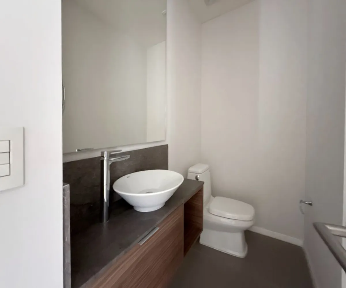 Departamento En Venta,La Rioja,Avenida Adolfo López Mateos Sur 7000 202, Tlajomulco de Zúñiga, Jalisco 45645, 2 Habitaciones,2 Baños,Avenida Adolfo López Mateos Sur,1,pZmYxEK