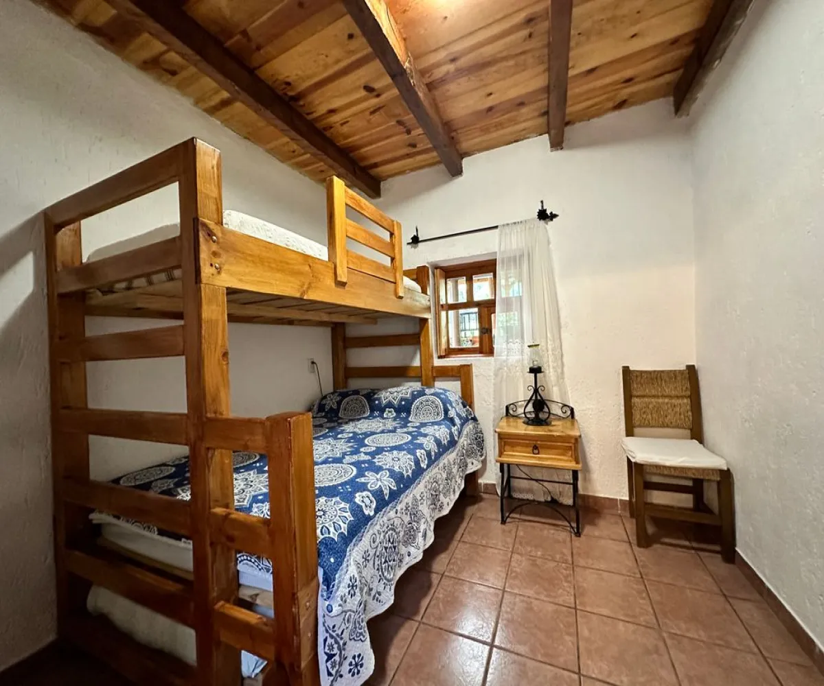 Casa En Venta,Mazamitla ,Carretera mazamitla-Valle de Juarez S/N, Mazamitla, Jalisco 49500, 8 Habitaciones,5 Baños,Carretera mazamitla-Valle de Juarez,1,paaRoSL