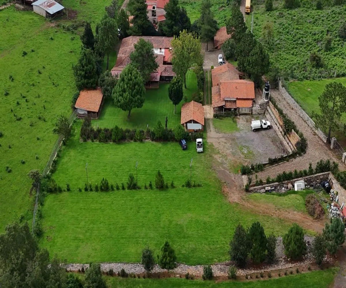 Casa En Venta,Mazamitla ,Carretera mazamitla-Valle de Juarez S/N, Mazamitla, Jalisco 49500, 8 Habitaciones,5 Baños,Carretera mazamitla-Valle de Juarez,1,paaRoSL