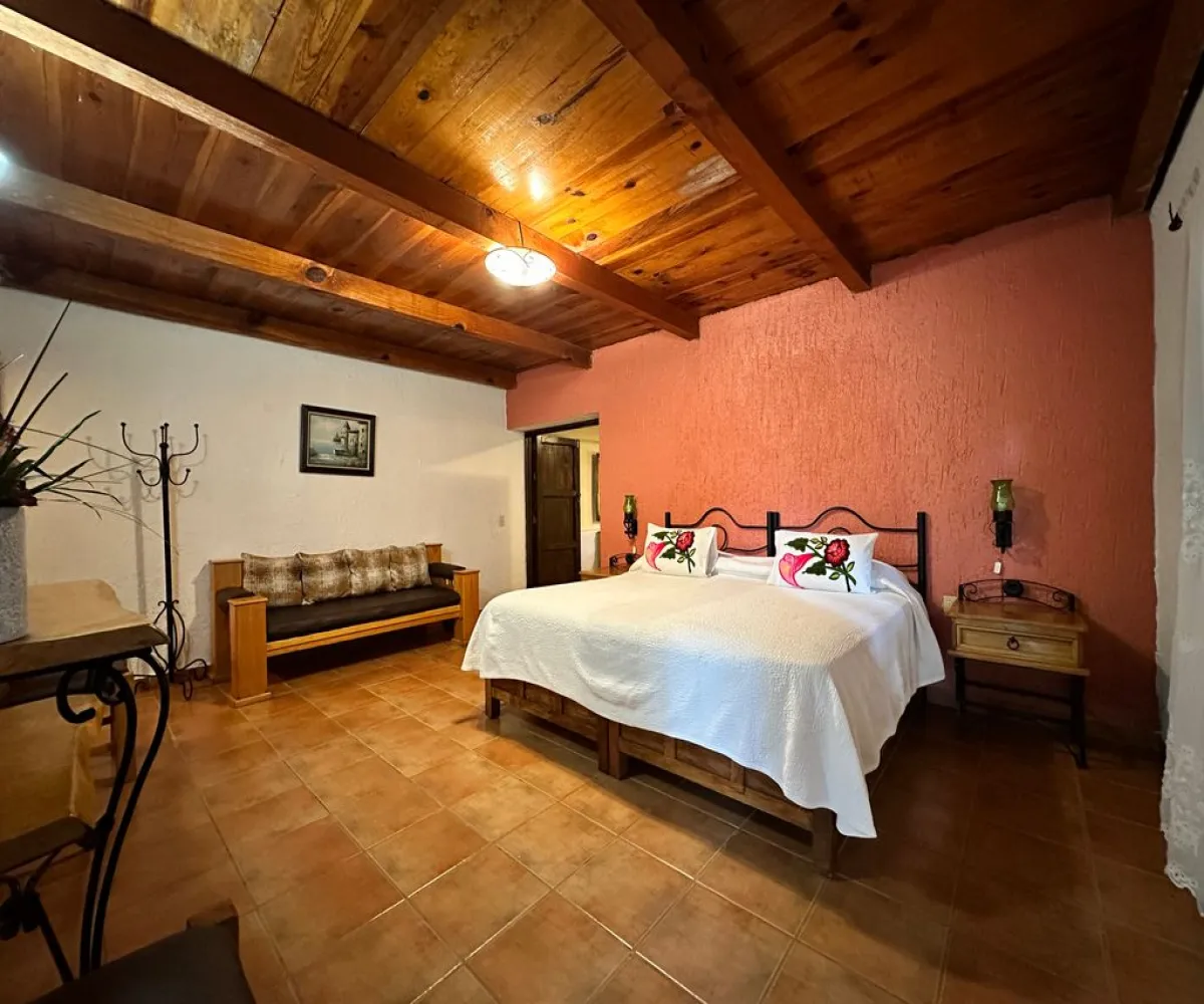 Casa En Venta,Mazamitla ,Carretera mazamitla-Valle de Juarez S/N, Mazamitla, Jalisco 49500, 8 Habitaciones,5 Baños,Carretera mazamitla-Valle de Juarez,1,paaRoSL