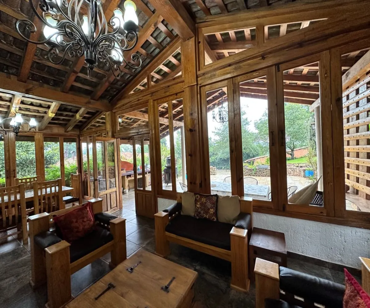 Casa En Venta,Mazamitla ,Carretera mazamitla-Valle de Juarez S/N, Mazamitla, Jalisco 49500, 8 Habitaciones,5 Baños,Carretera mazamitla-Valle de Juarez,1,paaRoSL