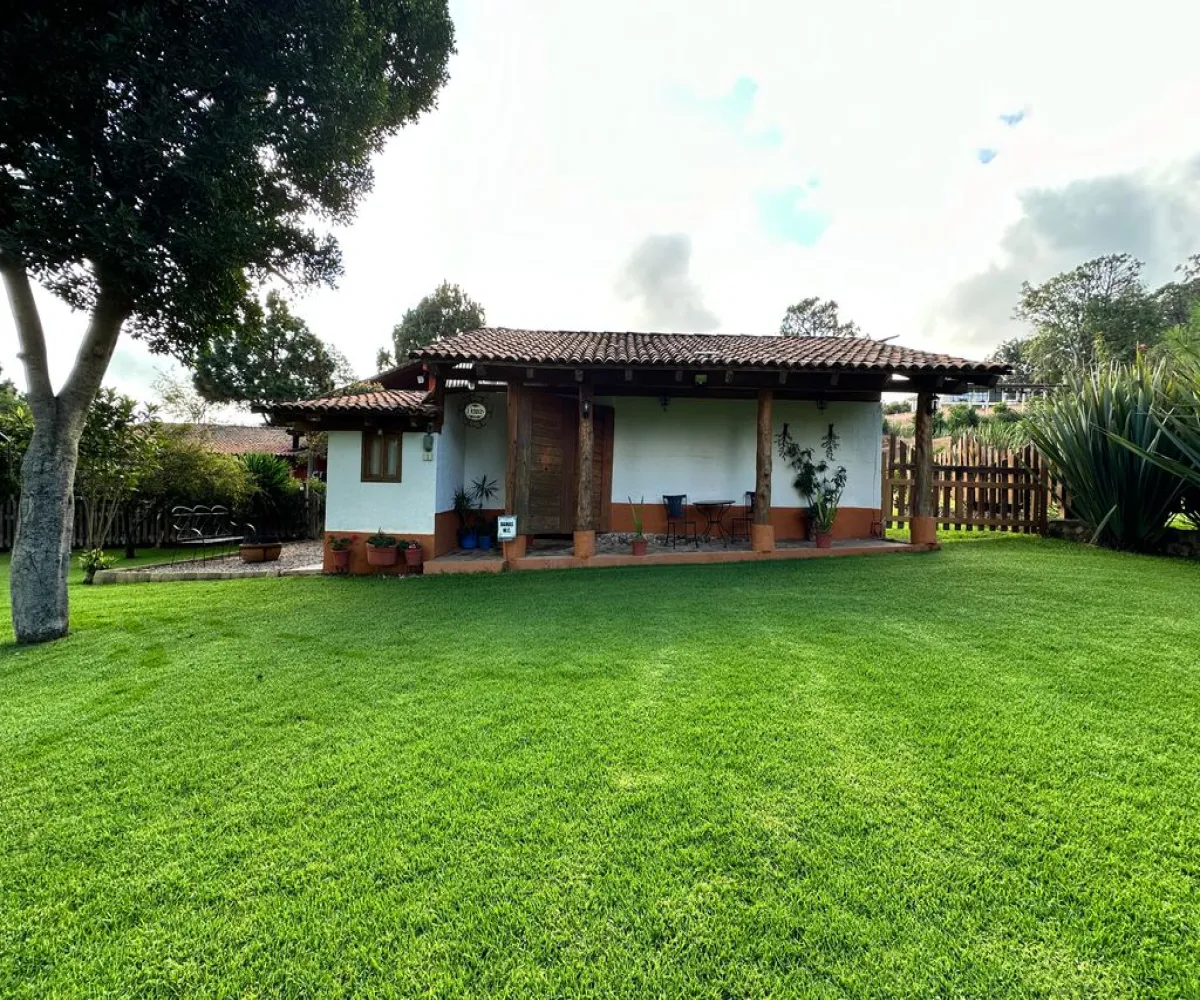 Casa En Venta,Mazamitla ,Carretera mazamitla-Valle de Juarez S/N, Mazamitla, Jalisco 49500, 8 Habitaciones,5 Baños,Carretera mazamitla-Valle de Juarez,1,paaRoSL