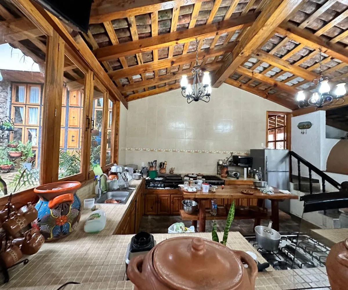 Casa En Venta,Mazamitla ,Carretera mazamitla-Valle de Juarez S/N, Mazamitla, Jalisco 49500, 8 Habitaciones,5 Baños,Carretera mazamitla-Valle de Juarez,1,paaRoSL