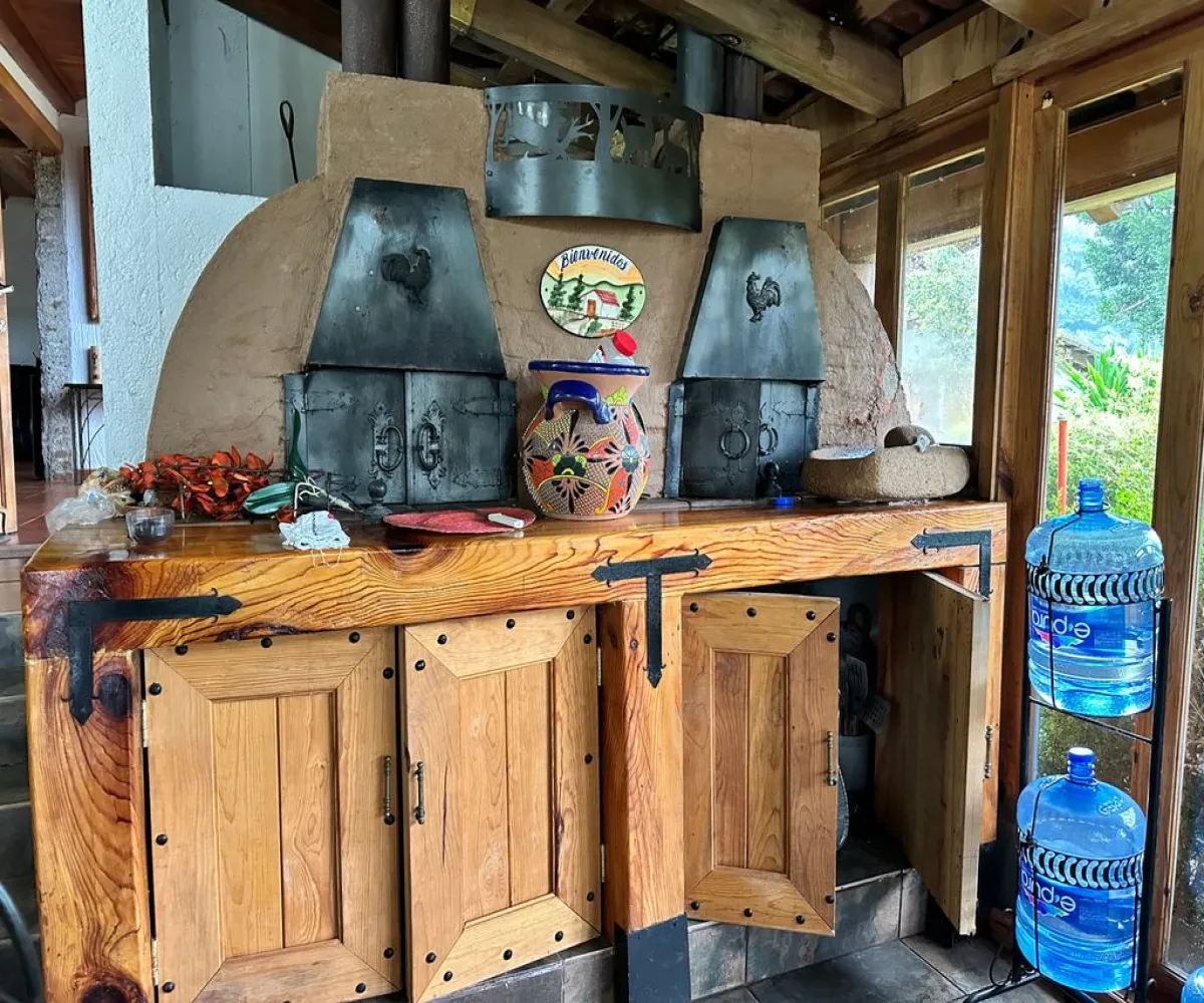 Casa En Venta,Mazamitla ,Carretera mazamitla-Valle de Juarez S/N, Mazamitla, Jalisco 49500, 8 Habitaciones,5 Baños,Carretera mazamitla-Valle de Juarez,1,paaRoSL