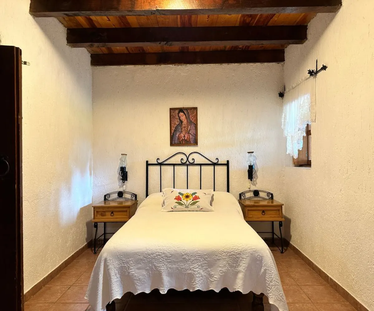 Casa En Venta,Mazamitla ,Carretera mazamitla-Valle de Juarez S/N, Mazamitla, Jalisco 49500, 8 Habitaciones,5 Baños,Carretera mazamitla-Valle de Juarez,1,paaRoSL