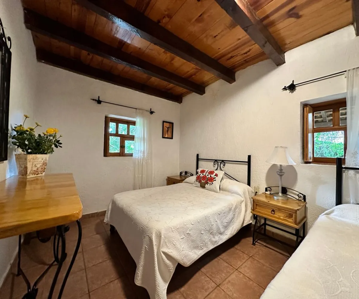 Casa En Venta,Mazamitla ,Carretera mazamitla-Valle de Juarez S/N, Mazamitla, Jalisco 49500, 8 Habitaciones,5 Baños,Carretera mazamitla-Valle de Juarez,1,paaRoSL