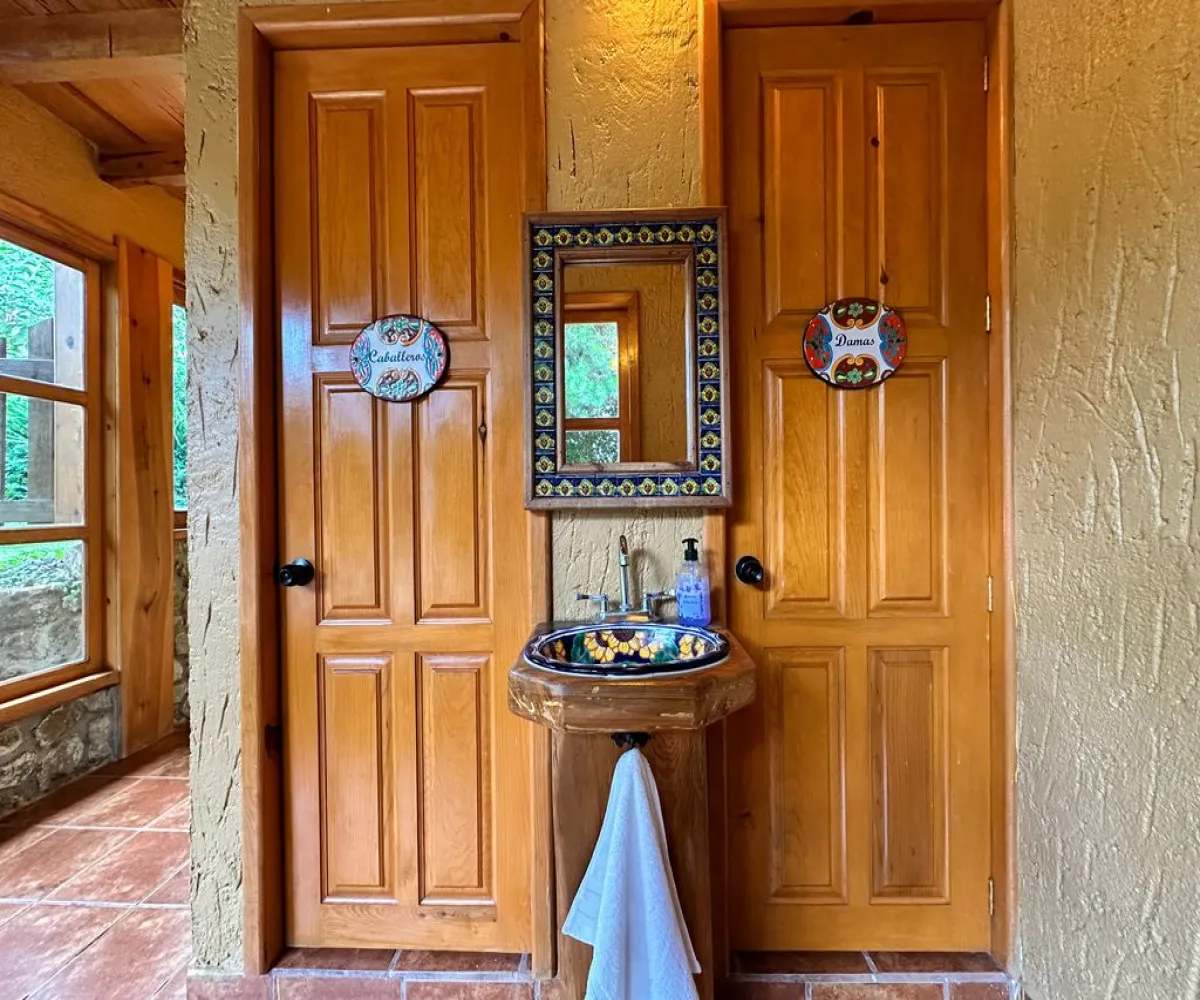 Casa En Venta,Mazamitla ,Carretera mazamitla-Valle de Juarez S/N, Mazamitla, Jalisco 49500, 8 Habitaciones,5 Baños,Carretera mazamitla-Valle de Juarez,1,paaRoSL