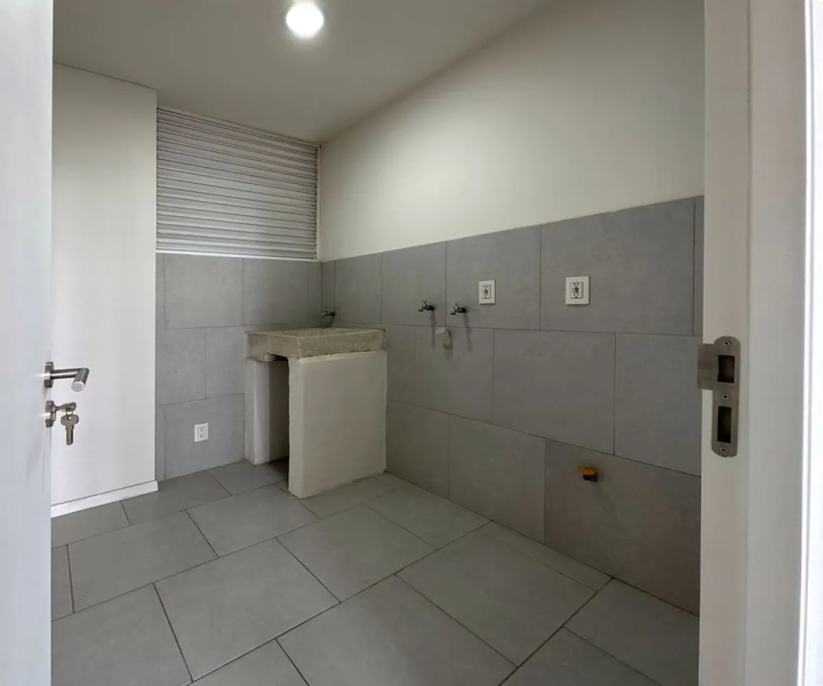 Departamento En Venta,La Rioja,Lopez Mateos 7000, Tlajomulco de Zúñiga, Jalisco 45645, 2 Habitaciones,2 Baños,Lopez Mateos,1,pyk9mtJ