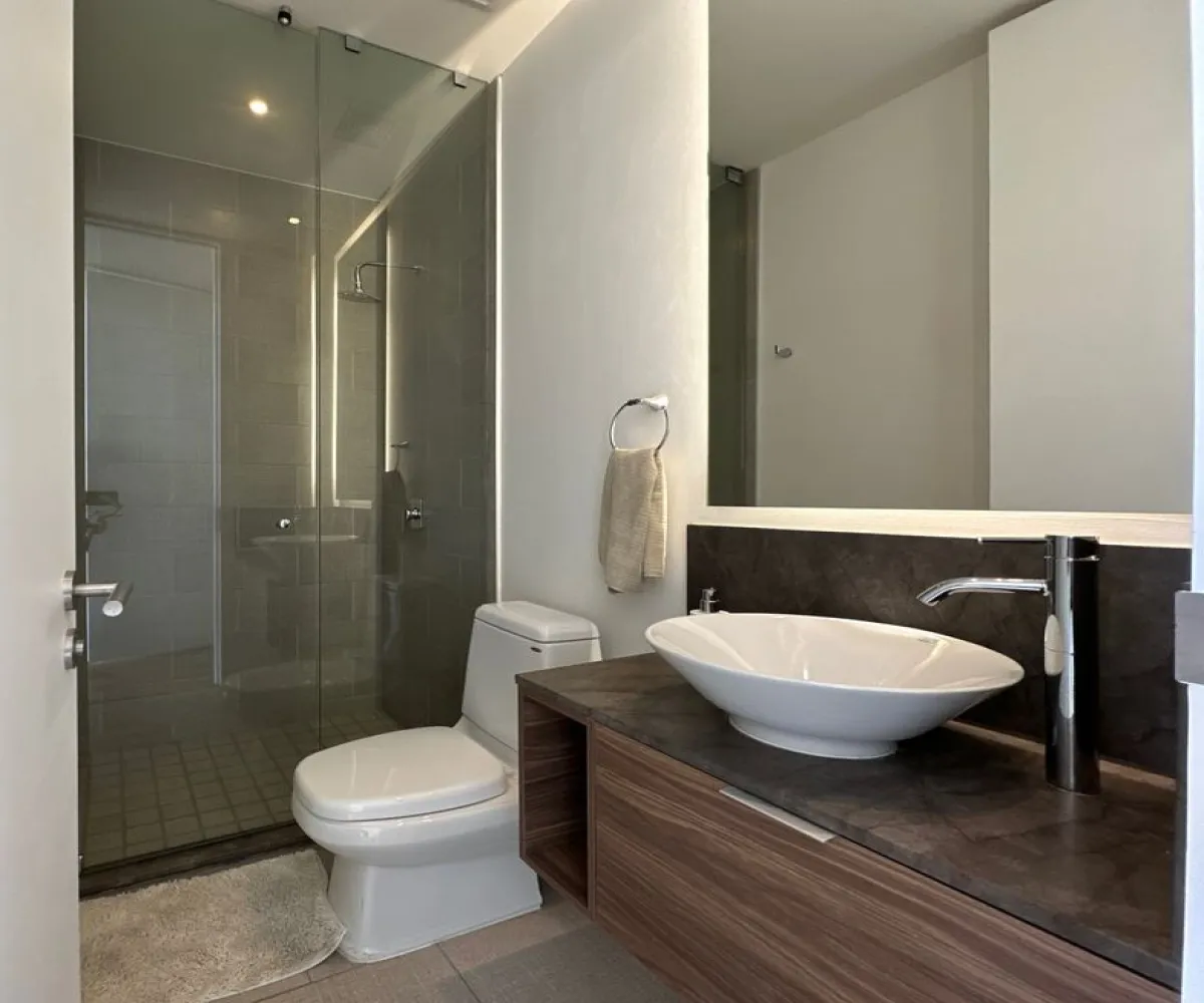 Departamento En Venta,La Rioja,Lopez Mateos 7000, Tlajomulco de Zúñiga, Jalisco 45645, 2 Habitaciones,2 Baños,Lopez Mateos,1,pyk9mtJ