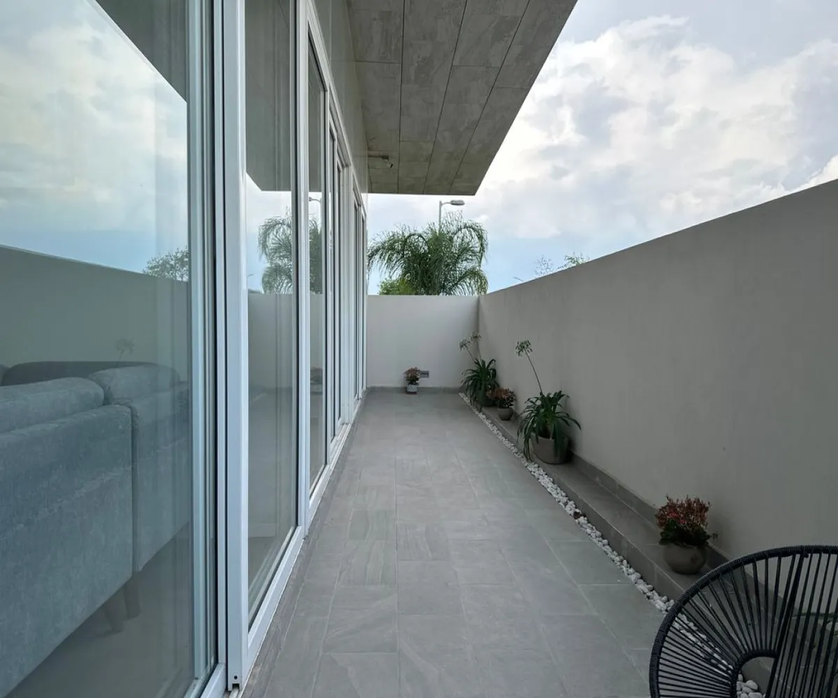 Departamento En Venta,La Rioja,Lopez Mateos 7000, Tlajomulco de Zúñiga, Jalisco 45645, 2 Habitaciones,2 Baños,Lopez Mateos,1,pyk9mtJ