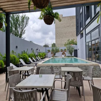 Departamento En Renta,Vallarta Universidad,Avenida Naciones Unidas 5546 502, Zapopan, Jalisco 45110, 1 Cuarto,1 Baño,Avenida Naciones Unidas,1,pxgWo5X