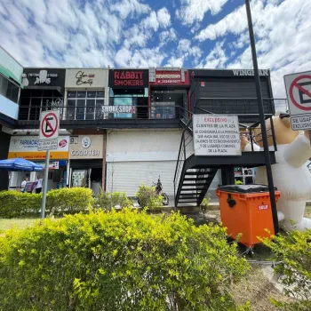 Local En Renta,Lomas del Paradero,Avenida Río Nilo 2003 Local 4, 5, Guadalajara, Jalisco 44840,Avenida Río Nilo,1,pq15qeU