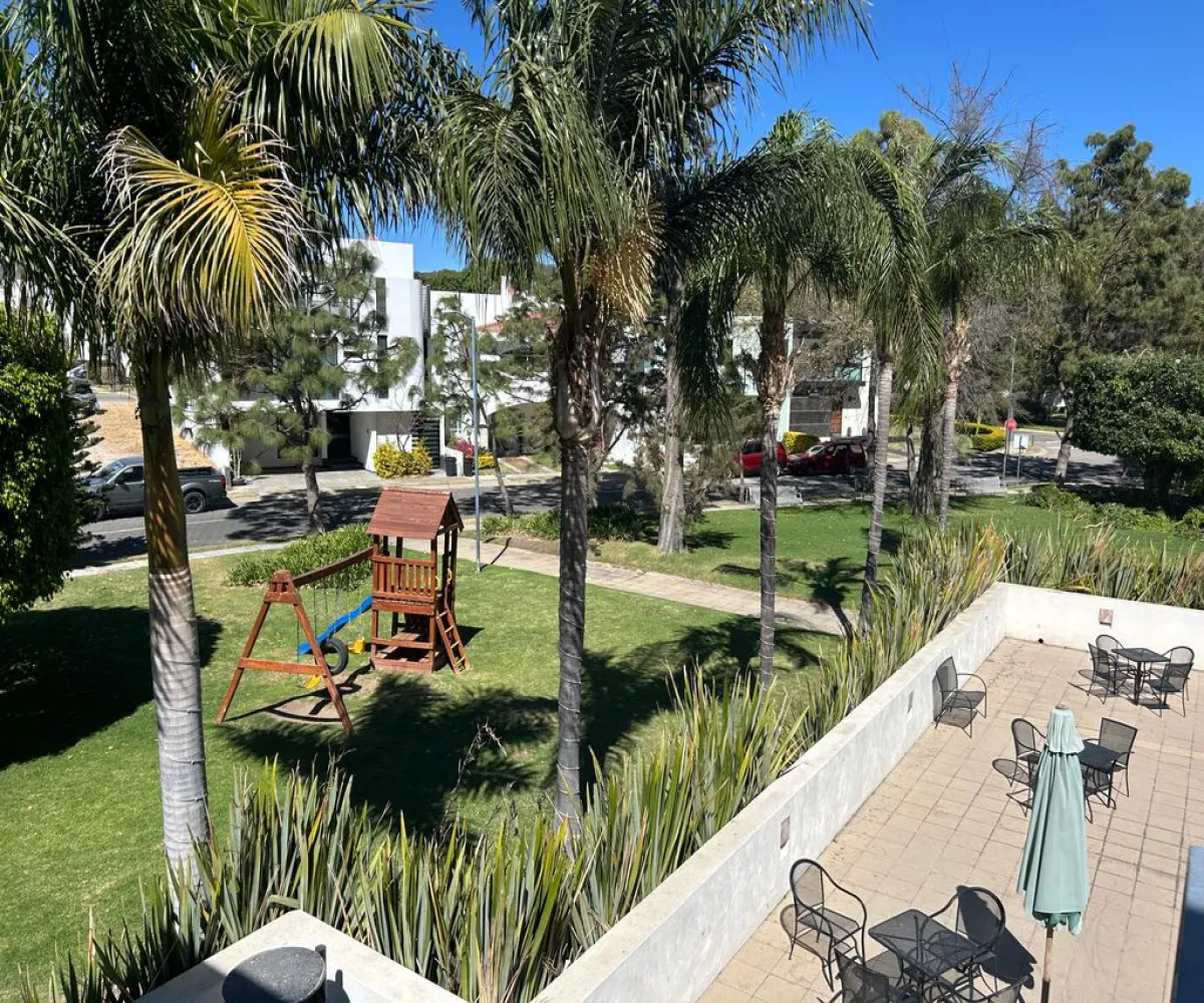 Casa En Venta,Coto Arbolada,Avenida Arbolada Bosques de Santa Anita 245, Tlajomulco de Zúñiga, Jalisco 45640, 3 Habitaciones,3 Baños,Avenida Arbolada Bosques de Santa Anita,2,p2H7Udo