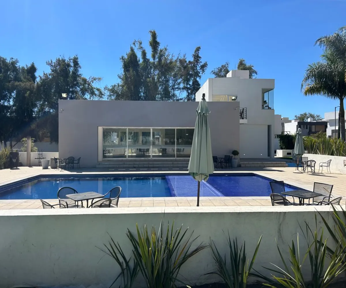 Casa En Venta,Coto Arbolada,Avenida Arbolada Bosques de Santa Anita 245, Tlajomulco de Zúñiga, Jalisco 45640, 3 Habitaciones,3 Baños,Avenida Arbolada Bosques de Santa Anita,2,p2H7Udo