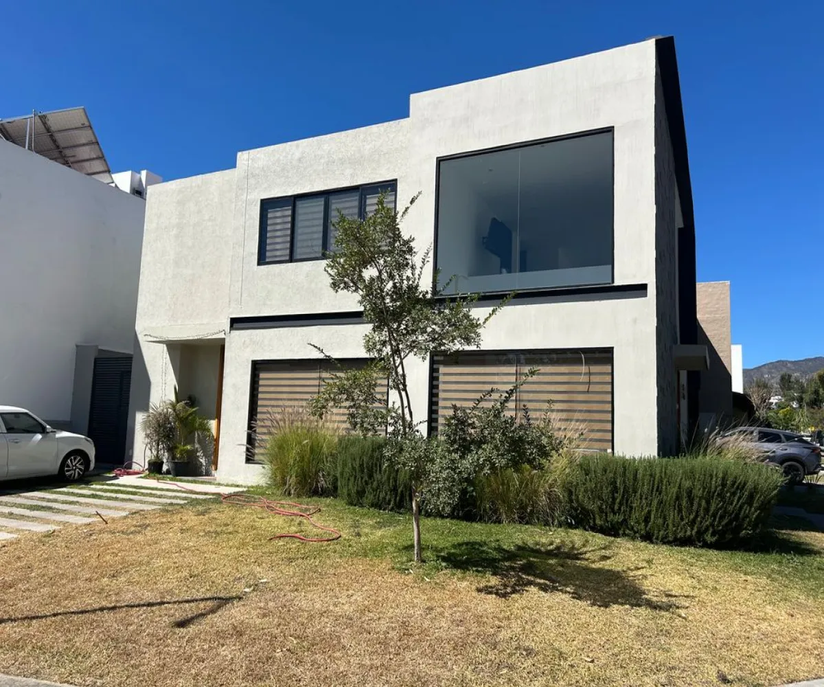 Casa En Venta,Coto Arbolada,Avenida Arbolada Bosques de Santa Anita 245, Tlajomulco de Zúñiga, Jalisco 45640, 3 Habitaciones,3 Baños,Avenida Arbolada Bosques de Santa Anita,2,p2H7Udo