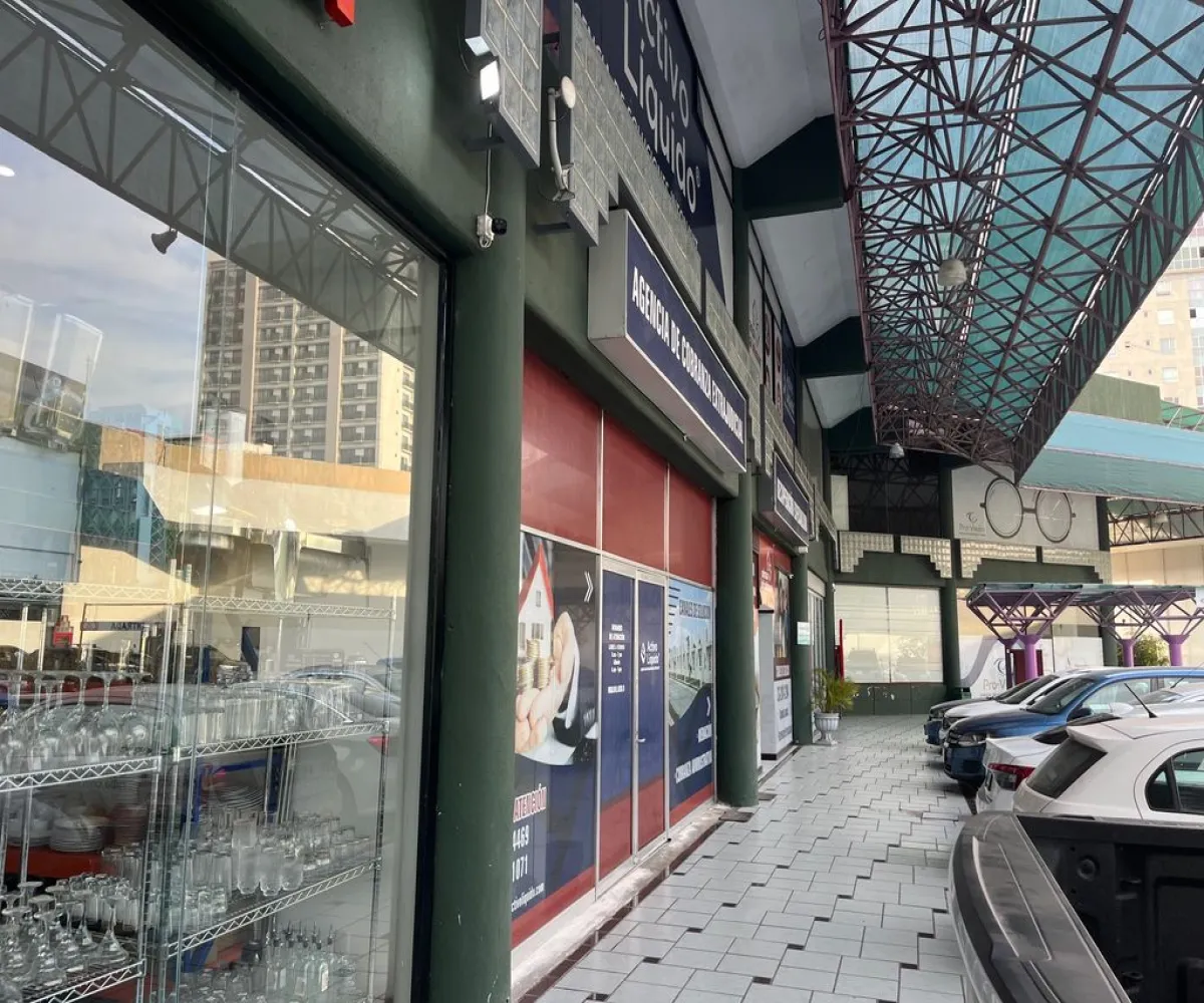 Local En Venta,Vallarta Poniente,Avenida Ignacio L Vallarta 3233 D11, Guadalajara, Jalisco 44110,Avenida Ignacio L Vallarta,2,pHEnRsV