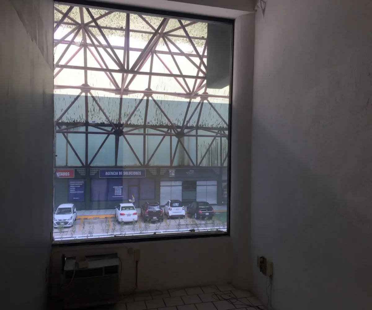 Local En Venta,Vallarta Poniente,Avenida Ignacio L Vallarta 3233 D11, Guadalajara, Jalisco 44110,Avenida Ignacio L Vallarta,2,pHEnRsV