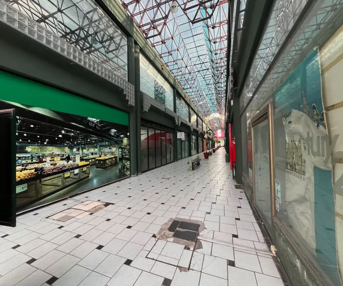 Local En Venta,Vallarta Poniente,Avenida Ignacio L Vallarta 3233 D11, Guadalajara, Jalisco 44110,Avenida Ignacio L Vallarta,2,pHEnRsV