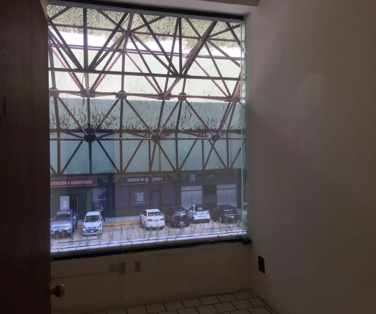 Local En Venta,Vallarta Poniente,Avenida Ignacio L Vallarta 3233 D11, Guadalajara, Jalisco 44110,Avenida Ignacio L Vallarta,2,pHEnRsV