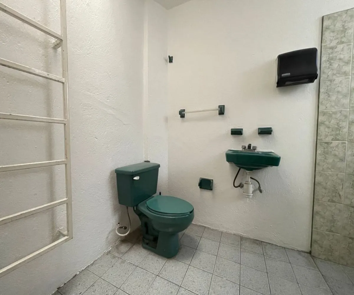 Bodega En Renta,Jocotán,Calle Allende 18, Zapopan, Jalisco 45017,5 Baños,Calle Allende,1,pZNDLnF