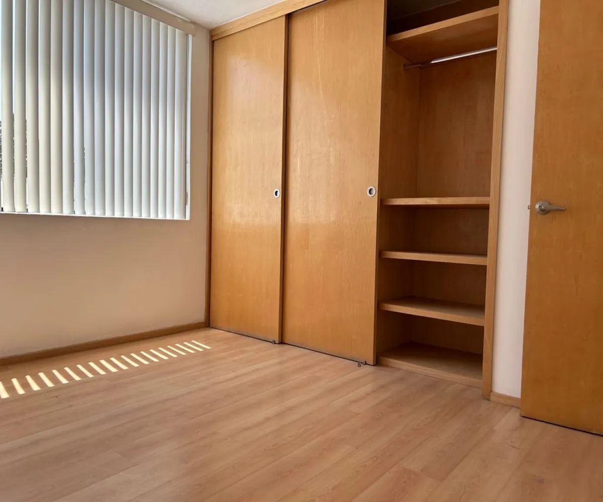 Casa En Venta,Prados Tepeyac,PRADO DE LOS TABACHINES S/N, Zapopan, Jalisco 45050, 4 Habitaciones,3 Baños,PRADO DE LOS TABACHINES,2,pmc7UdI