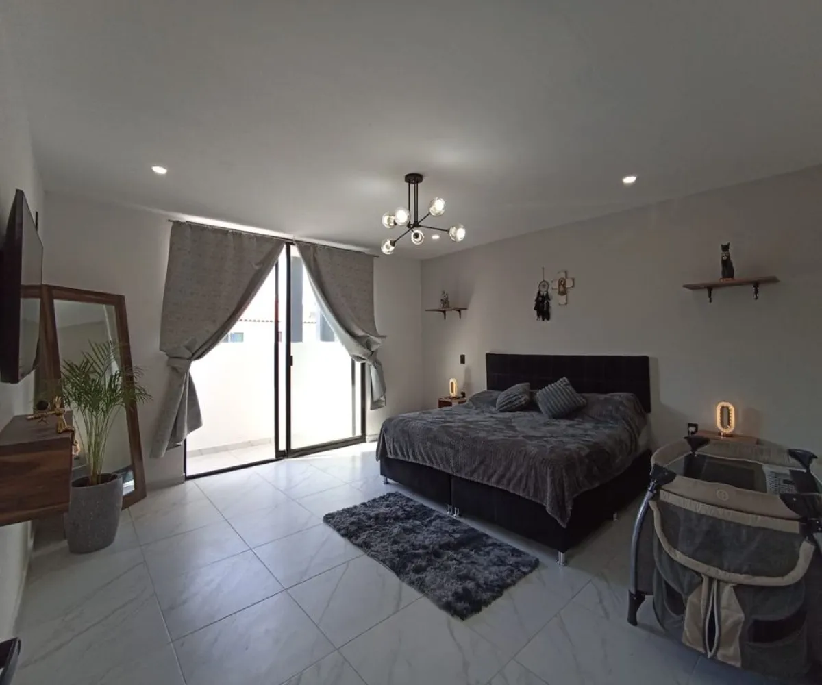 Casa En Venta,Real de Valdepeñas,Río Ebro S/N, Zapopan, Jalisco 45134, 4 Habitaciones,4 Baños,Río Ebro,3,p0lhK9K
