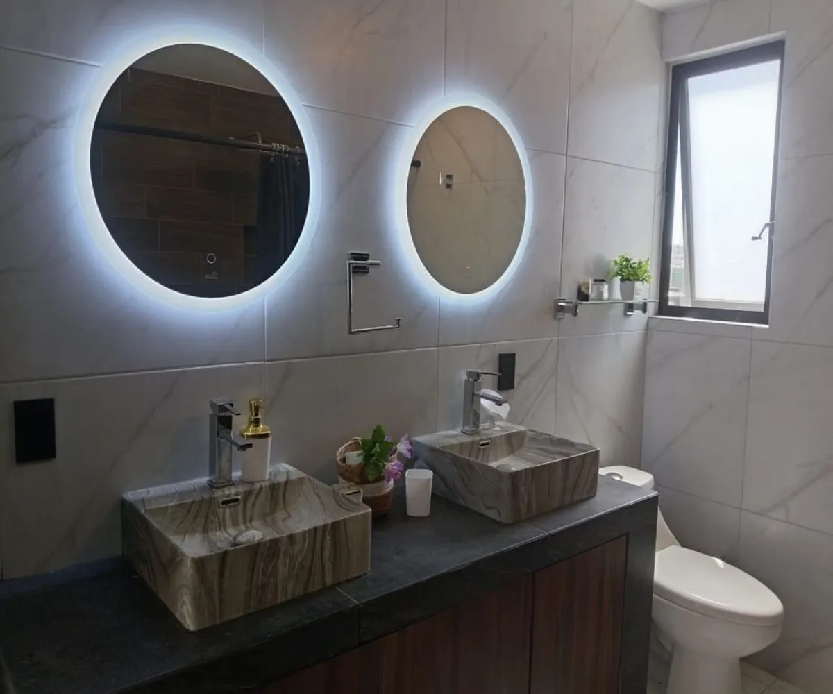 Casa En Venta,Real de Valdepeñas,Río Ebro S/N, Zapopan, Jalisco 45134, 4 Habitaciones,4 Baños,Río Ebro,3,p0lhK9K