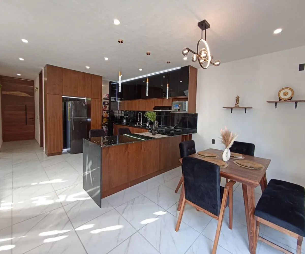 Casa En Venta,Real de Valdepeñas,Río Ebro S/N, Zapopan, Jalisco 45134, 4 Habitaciones,4 Baños,Río Ebro,3,p0lhK9K