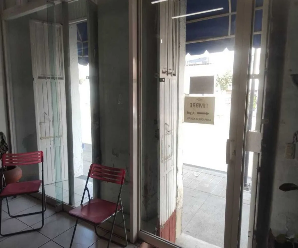 Casa En Venta,Santa Teresita,Avenida Enrique Díaz de León Norte 383, Guadalajara, Jalisco 44200, 3 Habitaciones,3 Baños,Avenida Enrique Díaz de León Norte,1,pNosN4Z