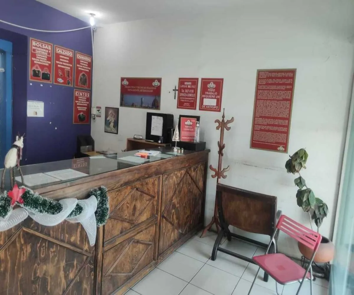 Casa En Venta,Santa Teresita,Avenida Enrique Díaz de León Norte 383, Guadalajara, Jalisco 44200, 3 Habitaciones,3 Baños,Avenida Enrique Díaz de León Norte,1,pNosN4Z