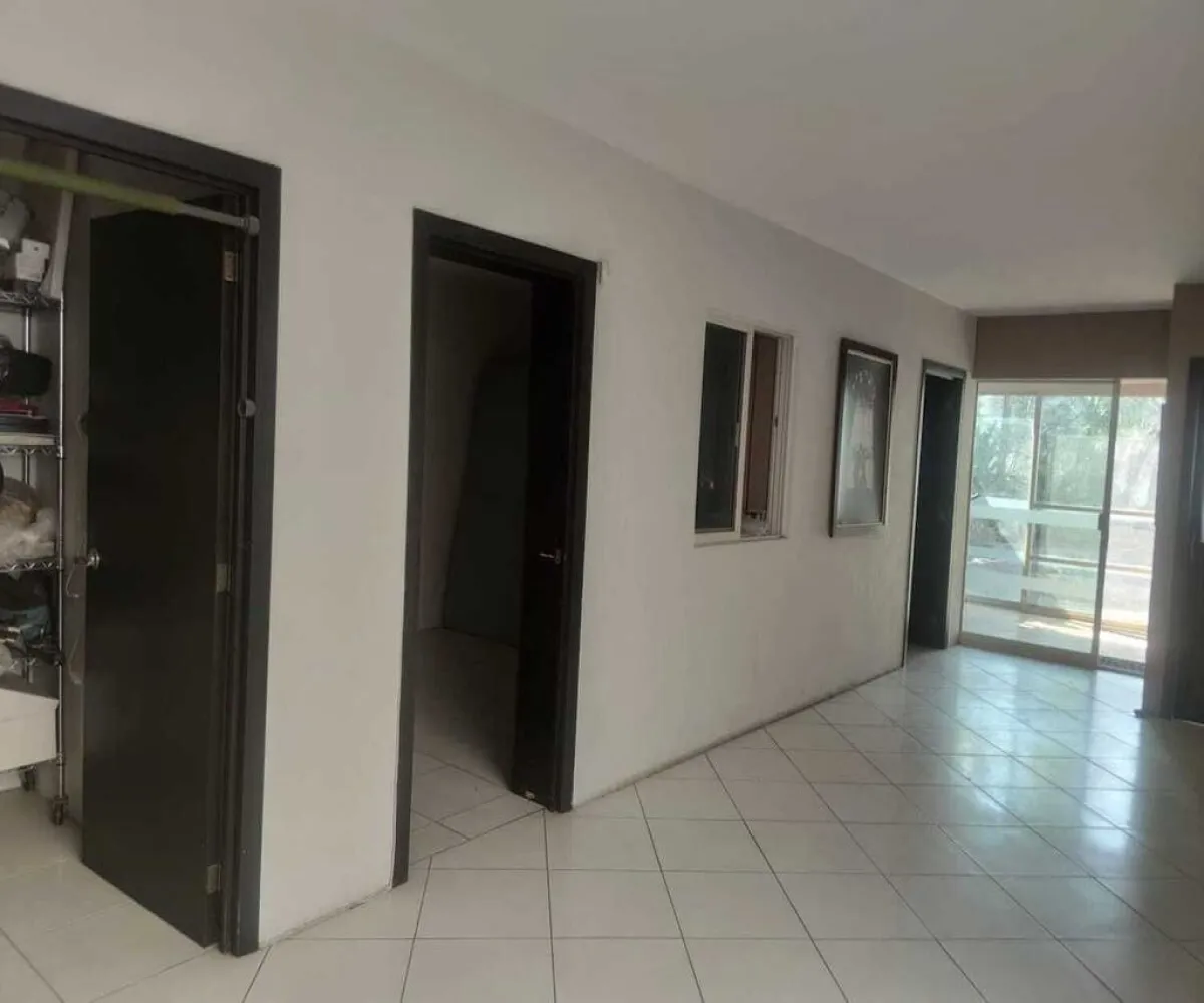 Casa En Venta,Santa Teresita,Avenida Enrique Díaz de León Norte 383, Guadalajara, Jalisco 44200, 3 Habitaciones,3 Baños,Avenida Enrique Díaz de León Norte,1,pNosN4Z
