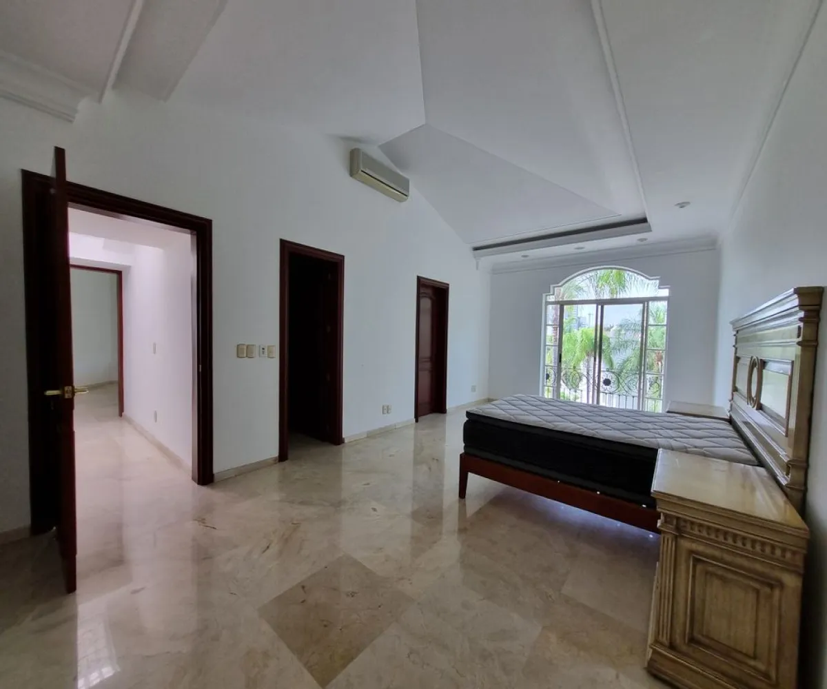 Casa En Venta,Fracc Puerta De Hierro,Sendero de Las Acacias 87, Zapopan, Jalisco 45116, 5 Habitaciones,5 Baños,Sendero de Las Acacias,3,pCZ8Te8