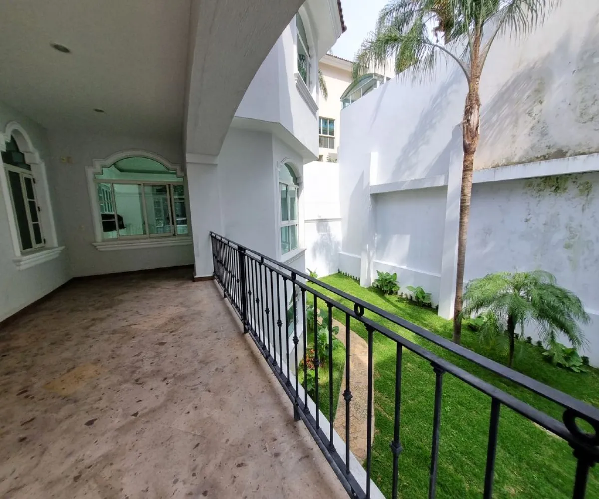 Casa En Venta,Fracc Puerta De Hierro,Sendero de Las Acacias 87, Zapopan, Jalisco 45116, 5 Habitaciones,5 Baños,Sendero de Las Acacias,3,pCZ8Te8