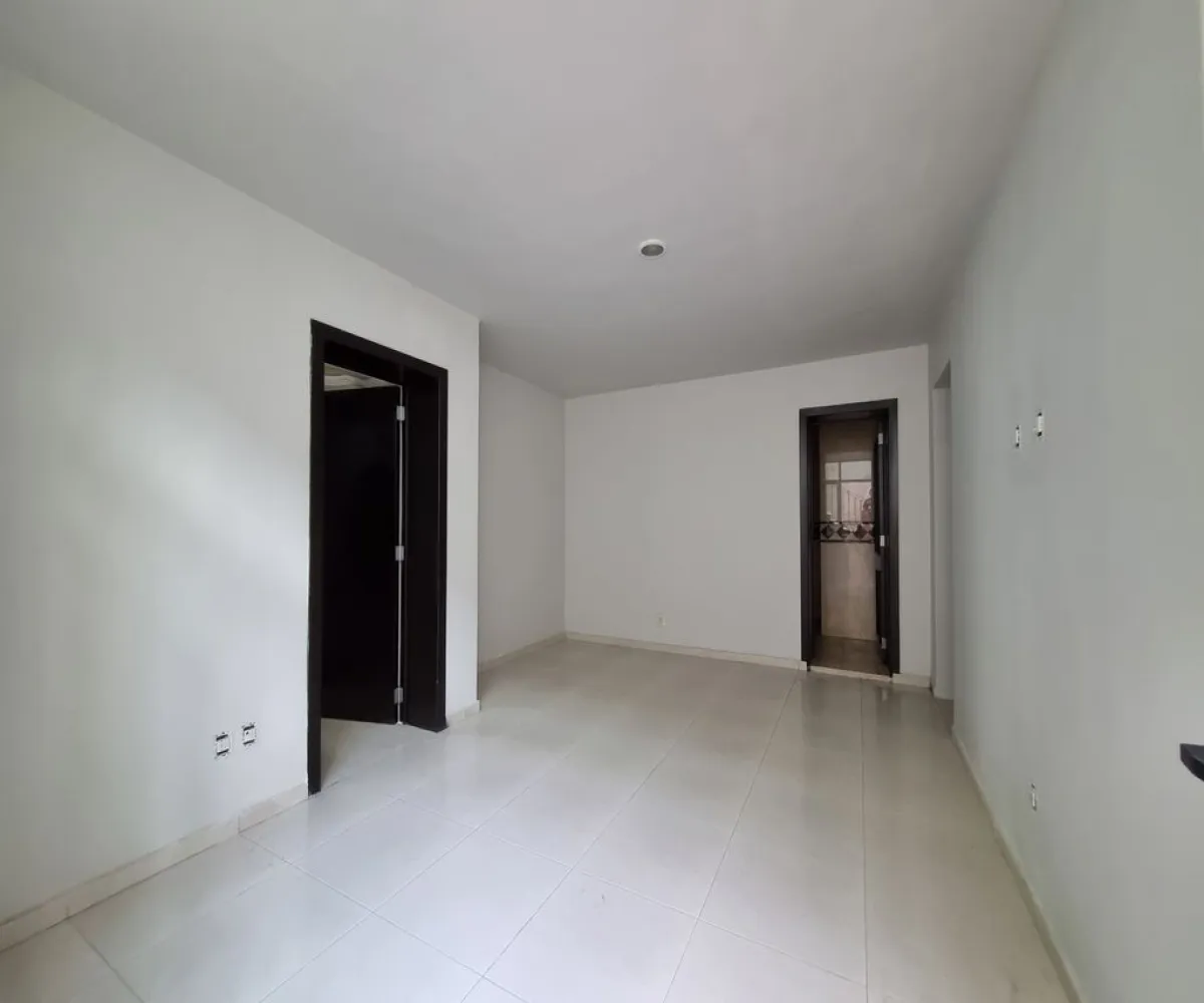 Casa En Venta,Fracc Puerta De Hierro,Sendero de Las Acacias 87, Zapopan, Jalisco 45116, 5 Habitaciones,5 Baños,Sendero de Las Acacias,3,pCZ8Te8