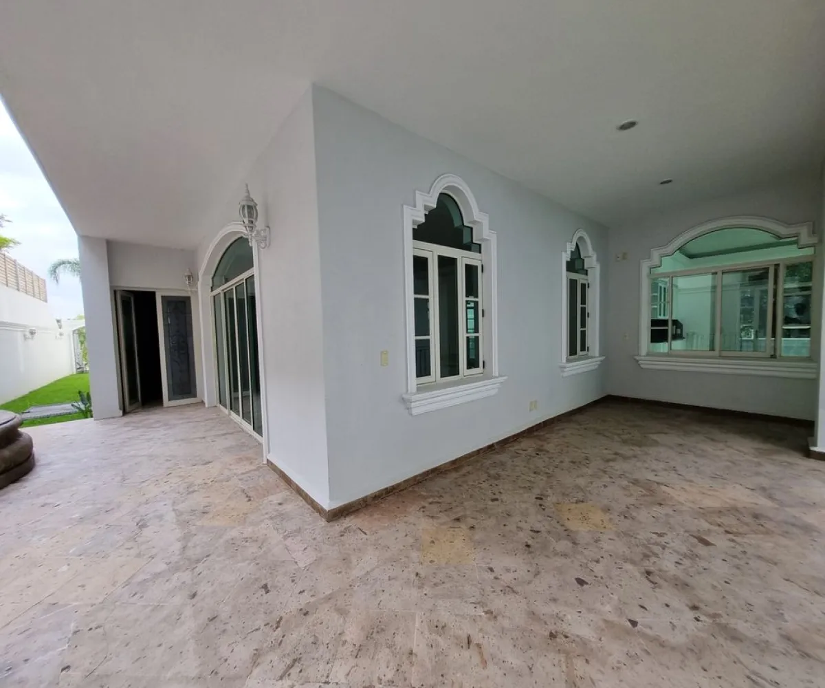 Casa En Venta,Fracc Puerta De Hierro,Sendero de Las Acacias 87, Zapopan, Jalisco 45116, 5 Habitaciones,5 Baños,Sendero de Las Acacias,3,pCZ8Te8