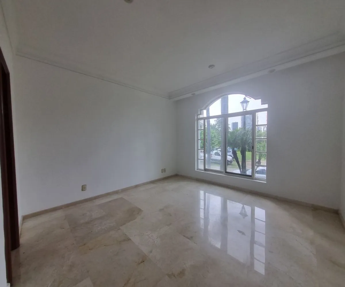 Casa En Venta,Fracc Puerta De Hierro,Sendero de Las Acacias 87, Zapopan, Jalisco 45116, 5 Habitaciones,5 Baños,Sendero de Las Acacias,3,pCZ8Te8
