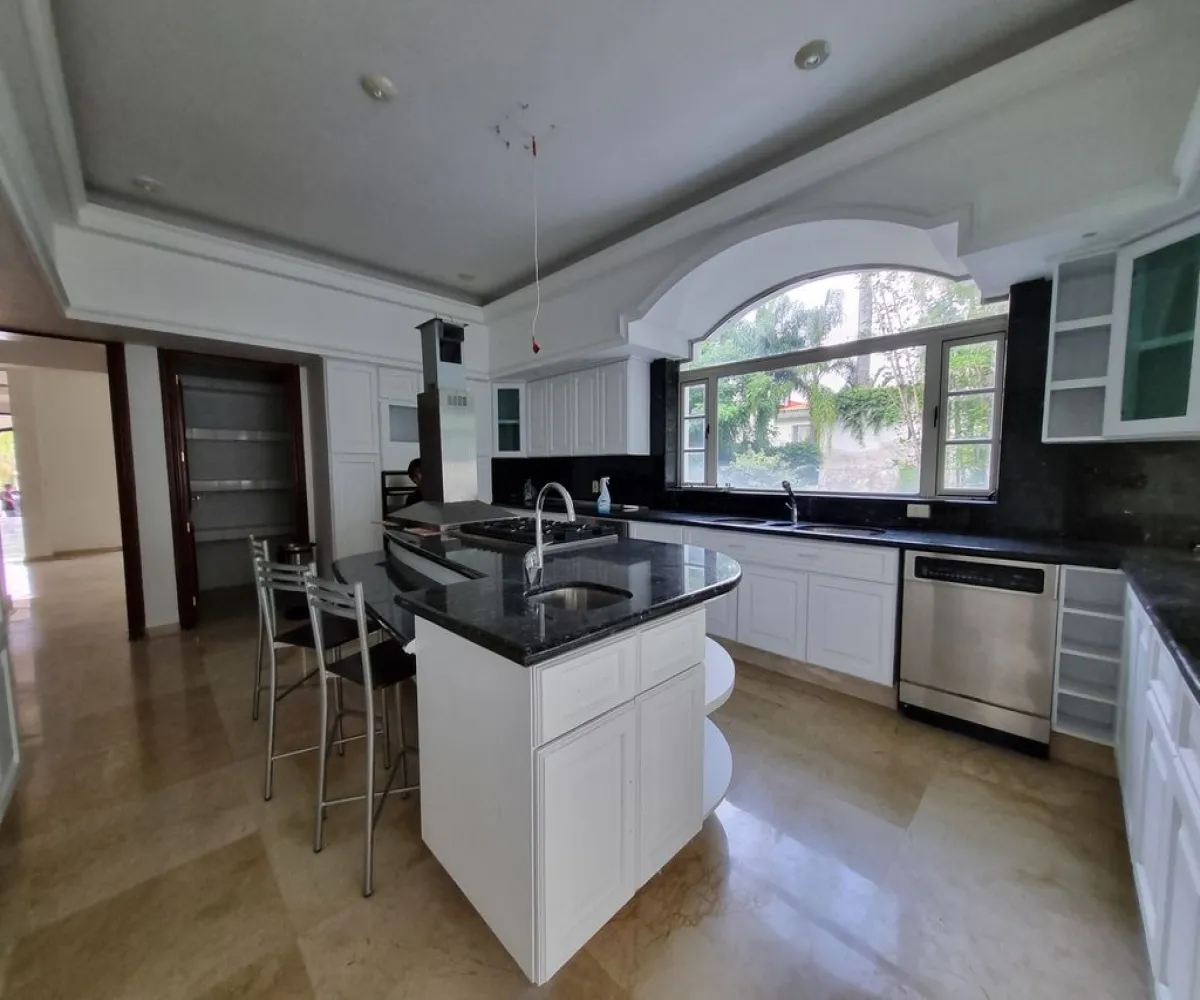 Casa En Venta,Fracc Puerta De Hierro,Sendero de Las Acacias 87, Zapopan, Jalisco 45116, 5 Habitaciones,5 Baños,Sendero de Las Acacias,3,pCZ8Te8