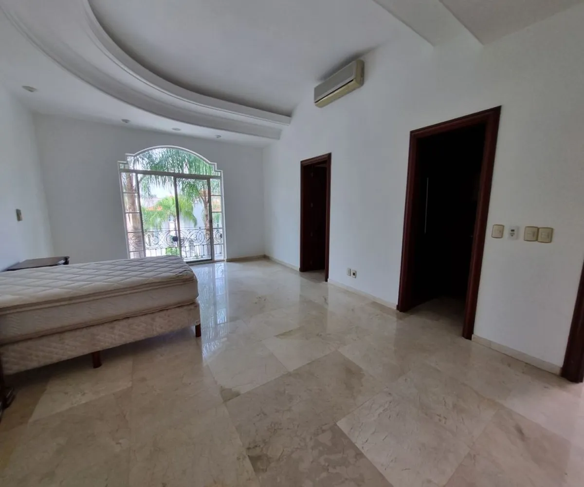 Casa En Venta,Fracc Puerta De Hierro,Sendero de Las Acacias 87, Zapopan, Jalisco 45116, 5 Habitaciones,5 Baños,Sendero de Las Acacias,3,pCZ8Te8