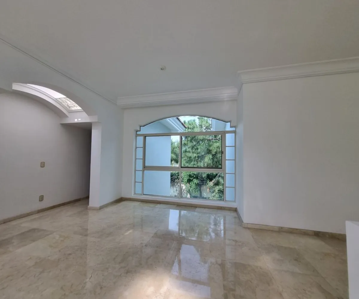 Casa En Venta,Fracc Puerta De Hierro,Sendero de Las Acacias 87, Zapopan, Jalisco 45116, 5 Habitaciones,5 Baños,Sendero de Las Acacias,3,pCZ8Te8