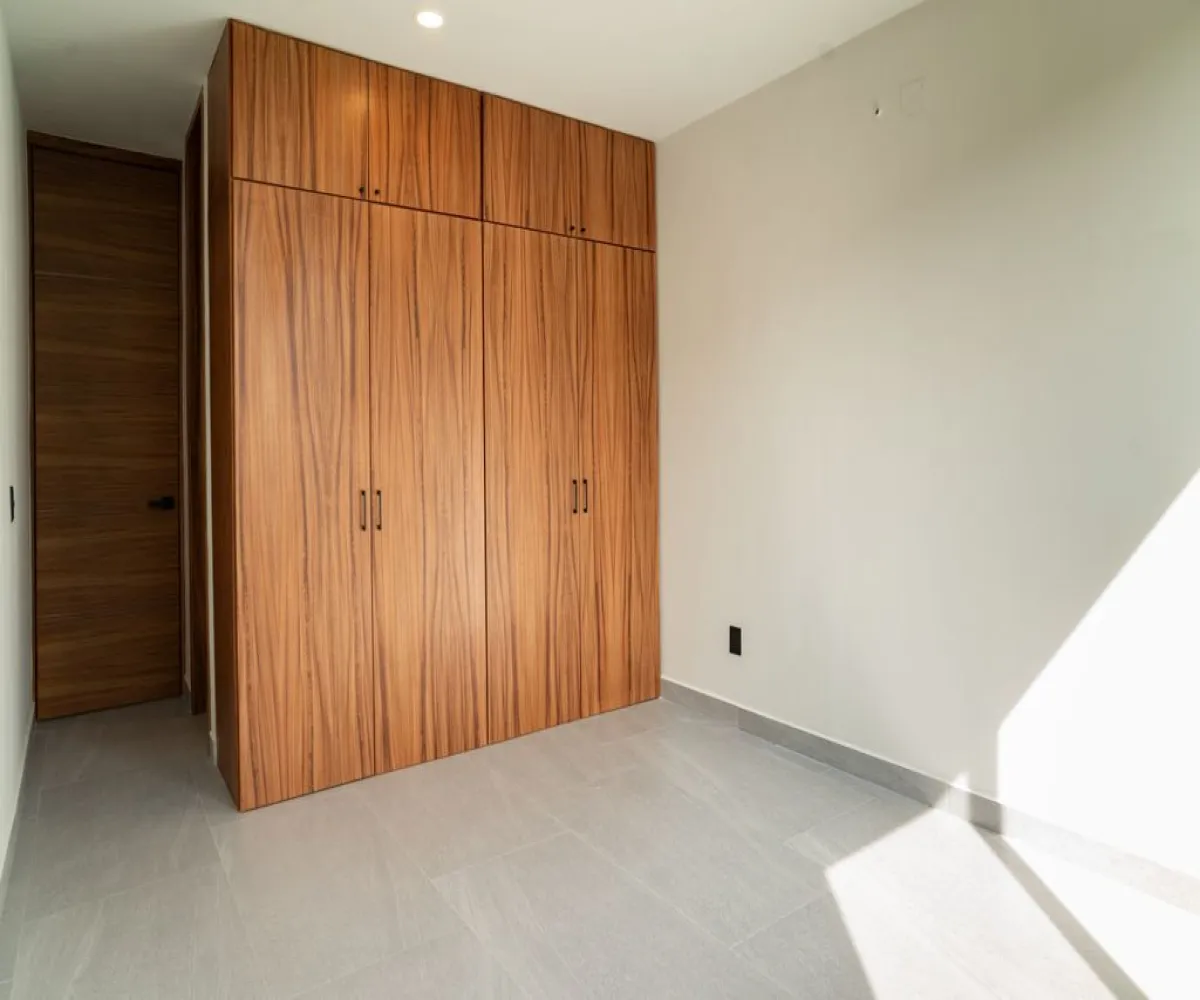 Casa En Venta,Parques Vallarta,Avenida Paseo del Norte 3322 107, Zapopan, Jalisco 45134, 3 Habitaciones,5 Baños,Avenida Paseo del Norte,3,pErg64t