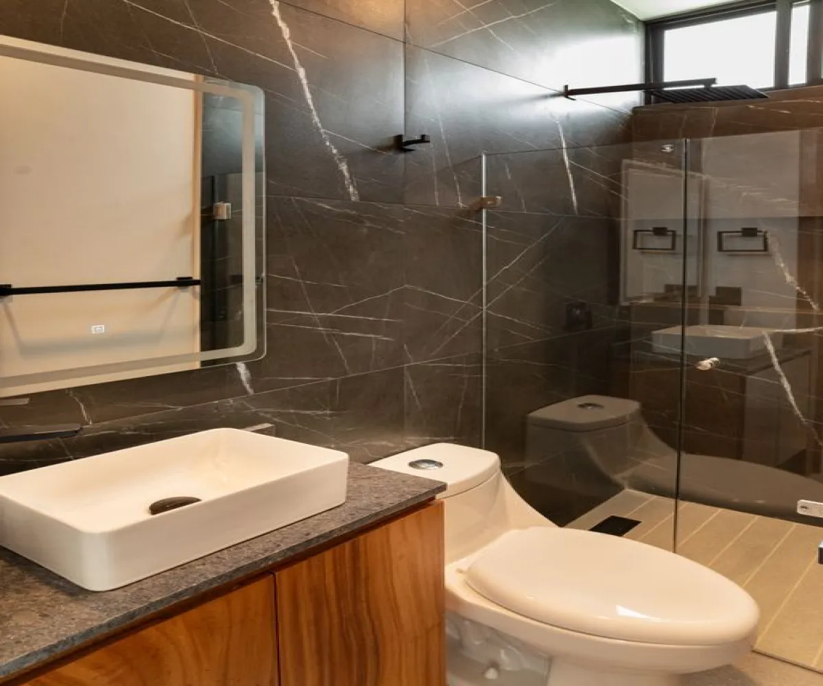 Casa En Venta,Parques Vallarta,Avenida Paseo del Norte 3322 107, Zapopan, Jalisco 45134, 3 Habitaciones,5 Baños,Avenida Paseo del Norte,3,pErg64t