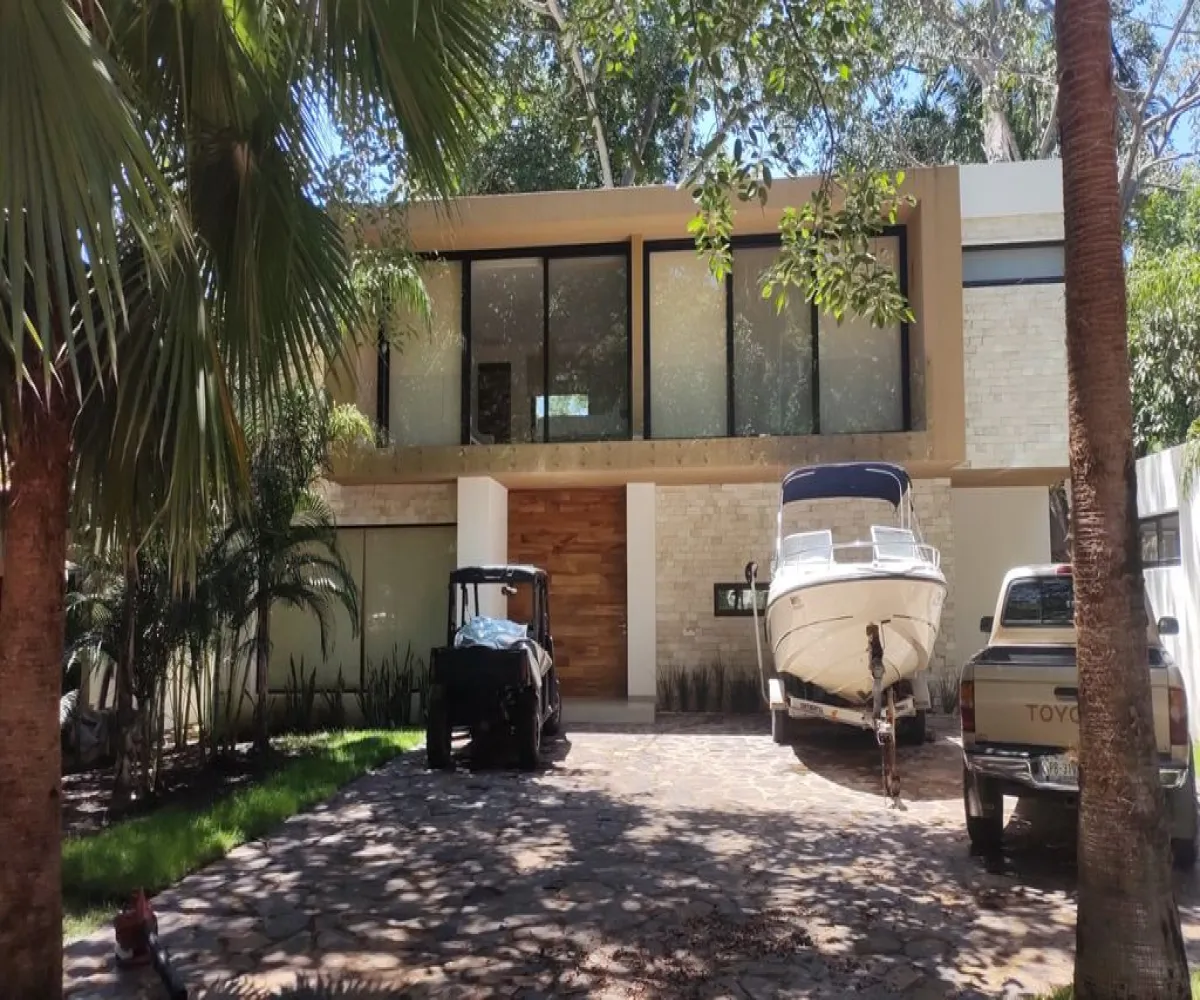 Casa En Venta,Chacala,Circuito Marina 1002, Compostela, Nayarit 63715, 6 Habitaciones,6 Baños,Circuito Marina,2,pmvhAUI