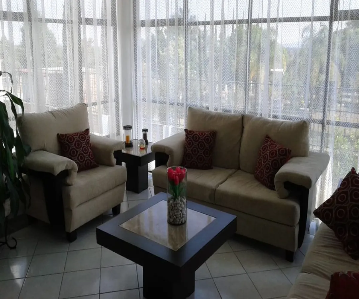 Casa En Venta,La Mora,López Cotilla 15 l7, Ixtlahuacán de los Membrillos, Jalisco 45850, 5 Habitaciones,4 Baños,López Cotilla,1,psdZdMS